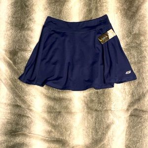 NWT sketchers girls skort